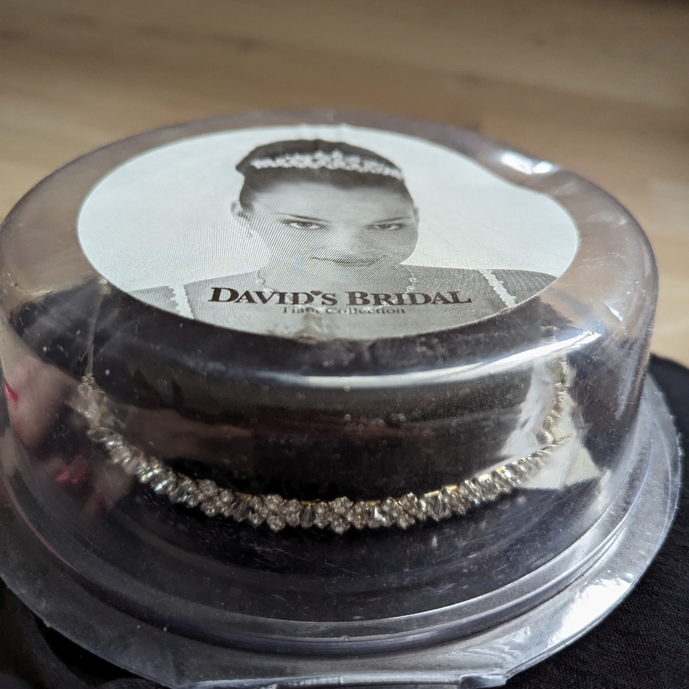 David’s Bridal Crystal Headband
